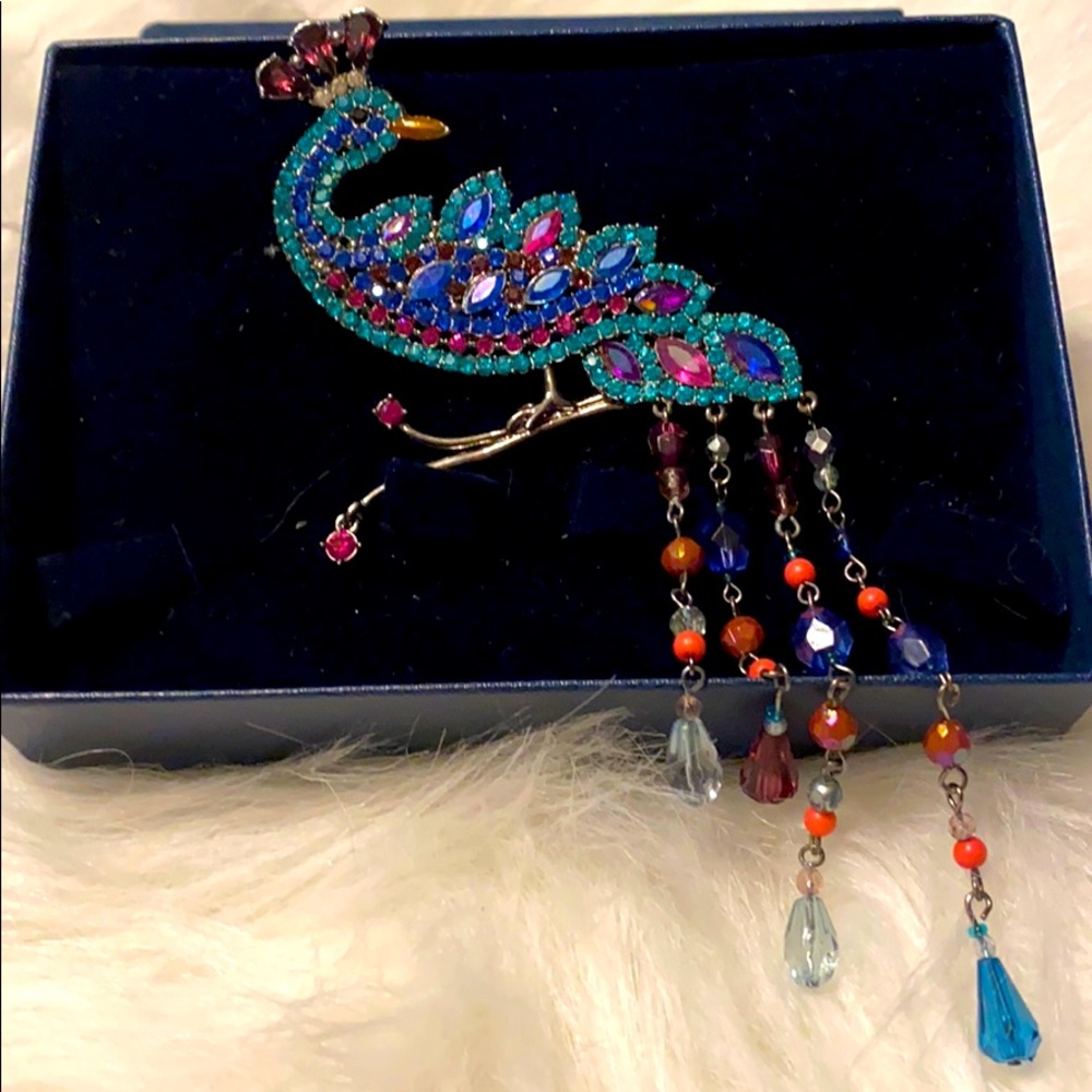 Jeweled Pendant